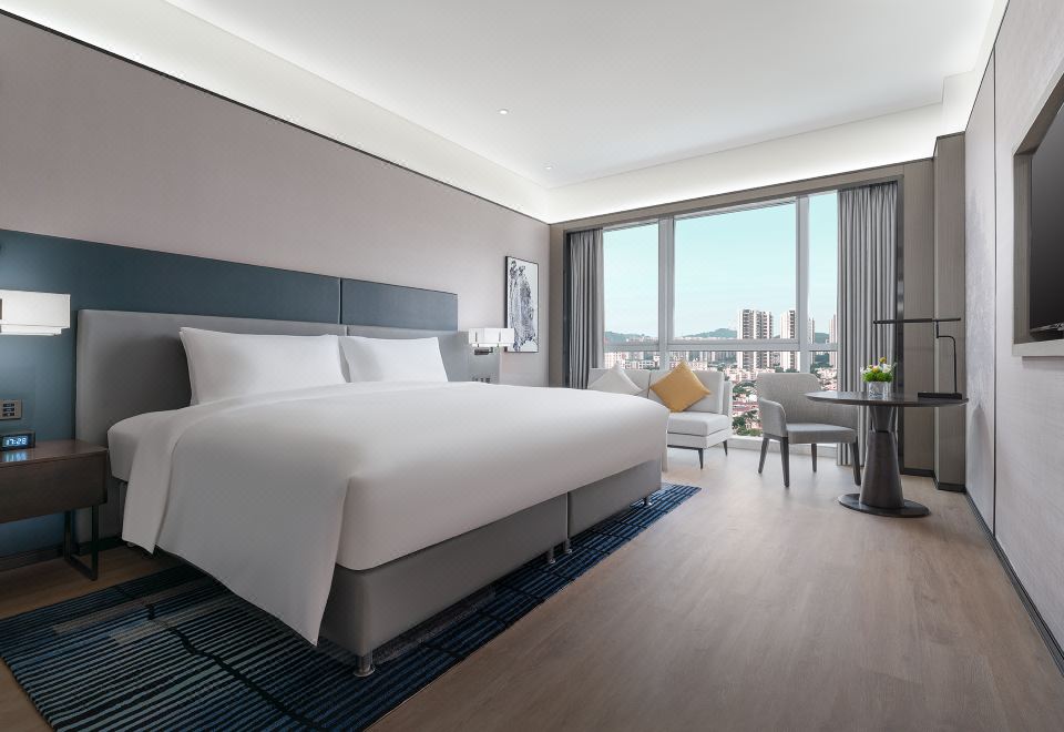 江景豪华超级大床房