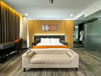 Venus Royale Hotel Coron
