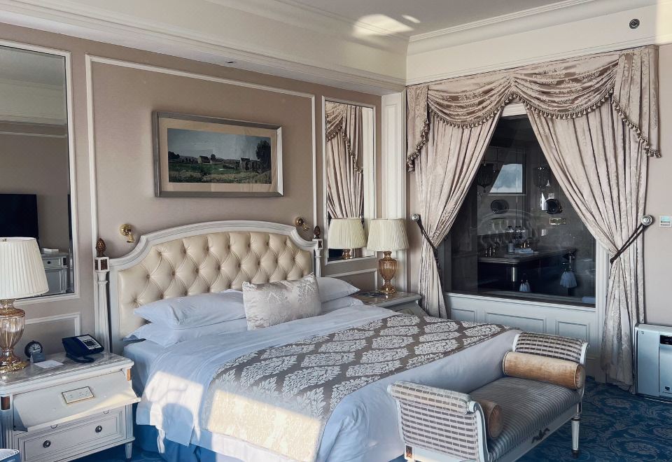 the Castle Hotel, A Luxury Collection HotelGrand ocean king with balcony