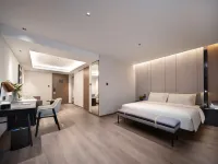 Atour Hotel Tuanjie South Street, Kuitun Youhao Shopping Center