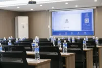 QIANNA HOTEL GLORIOUS(Weihui Branch)