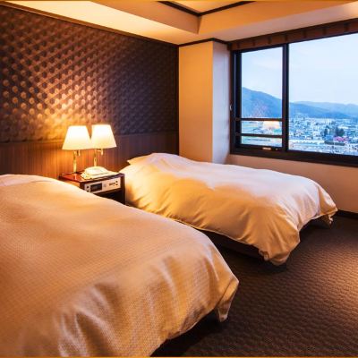 別館の山の景色が楽しめる和洋混合ステートルームスイートルーム 信州松本 美ケ原温泉 翔峰 クーポン