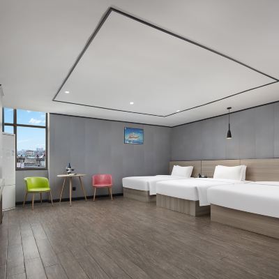 豪華三人間 知否影視酒店（寧鄉步行街店）優惠