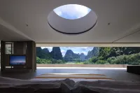 Four Seasons Yunqi Resort (Yangshuo Yulonghe Eternal Love Branch)