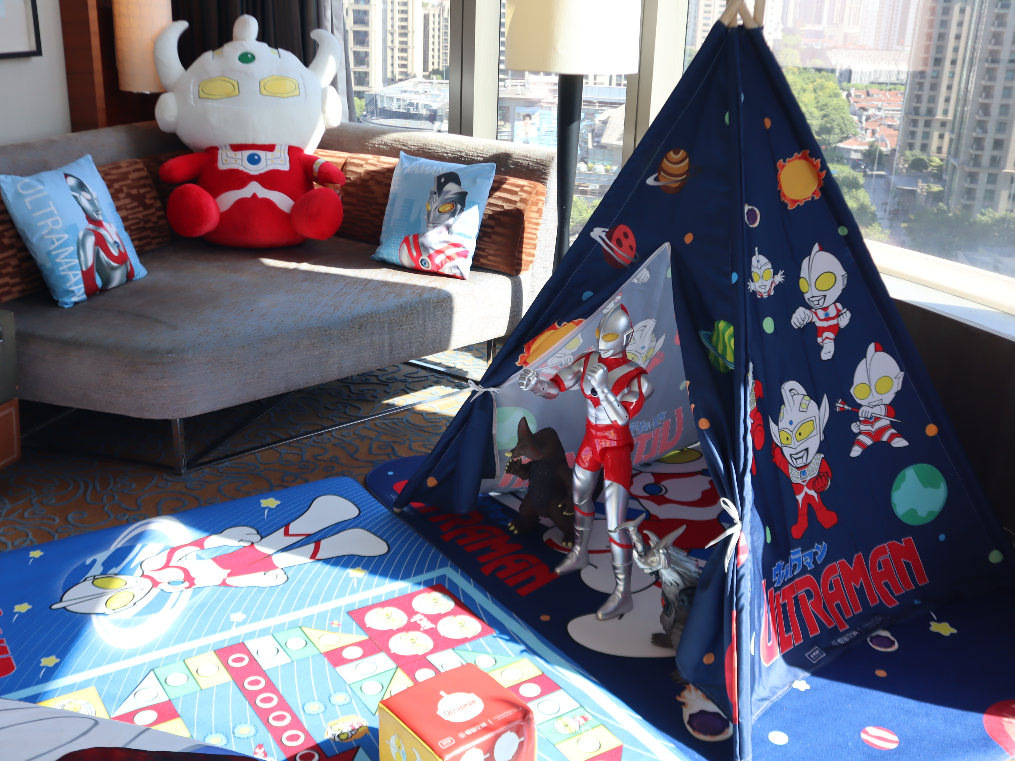 奧特曼主題親子套房