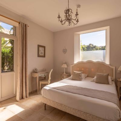 Comfort Room Maison Du Parc Annex Hotel L Orangeraie Promo Code