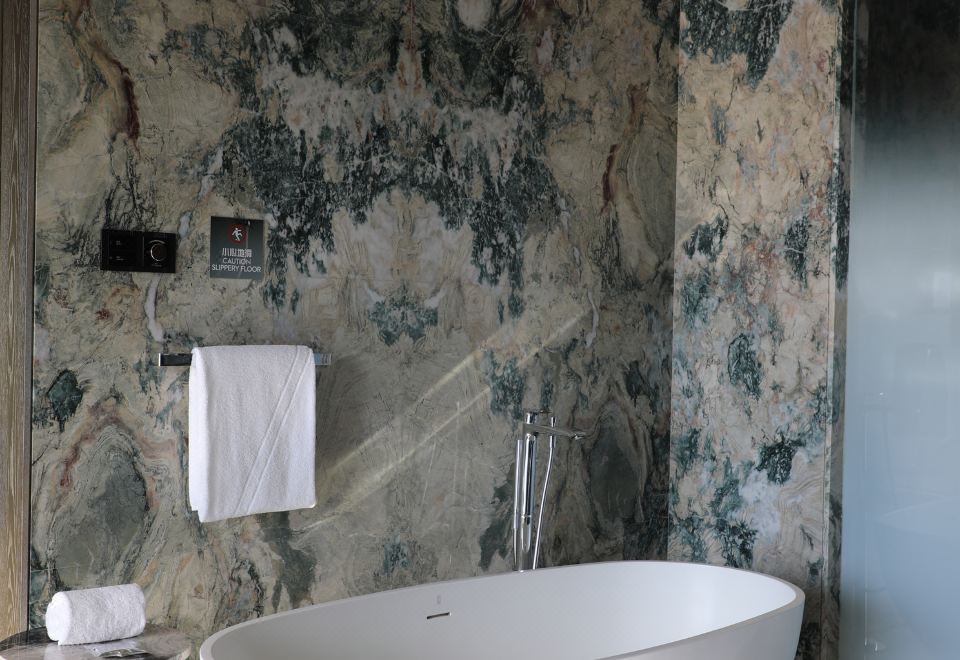 奇妙套房大床房