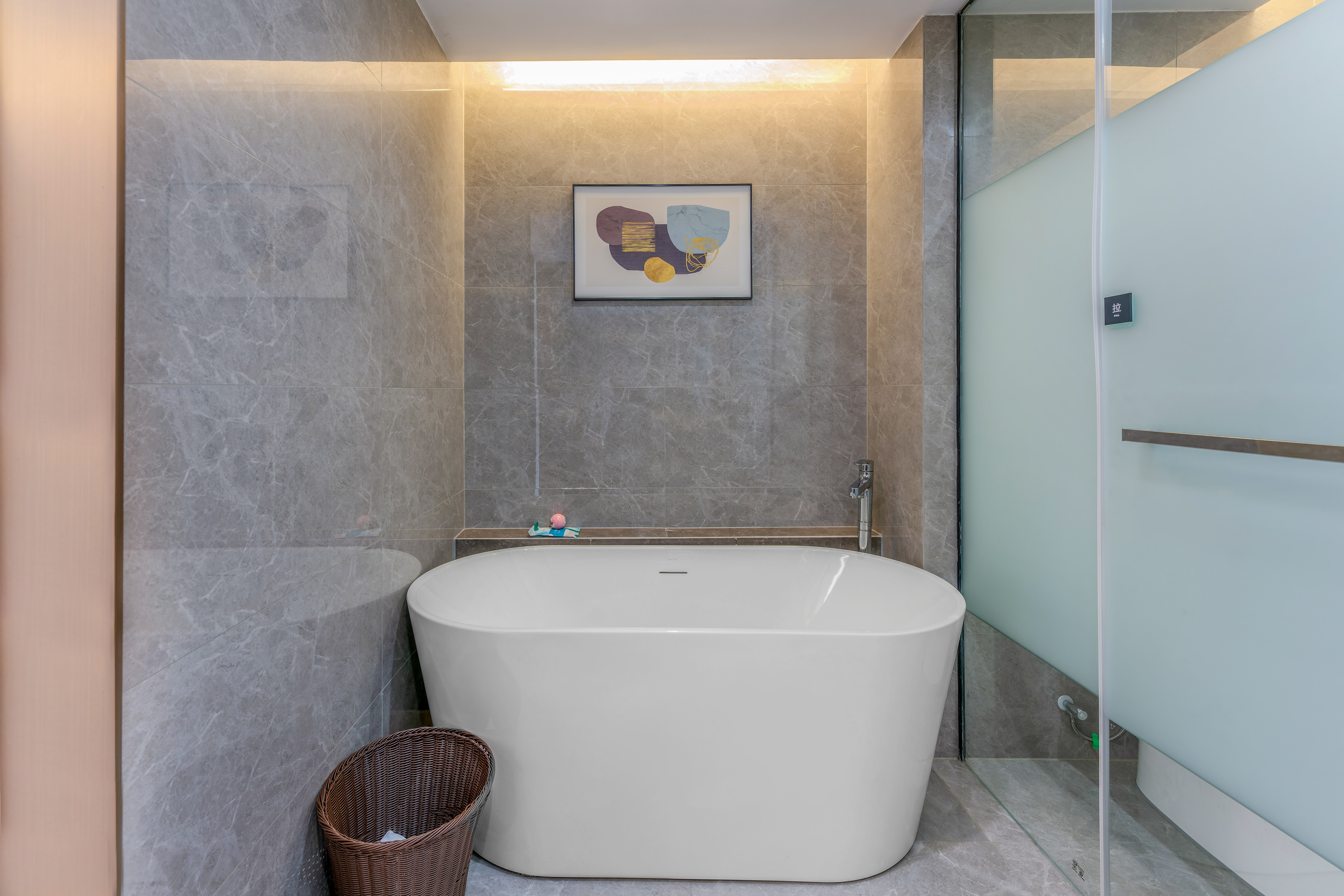 曼享行政套房（独立客厅+露台）