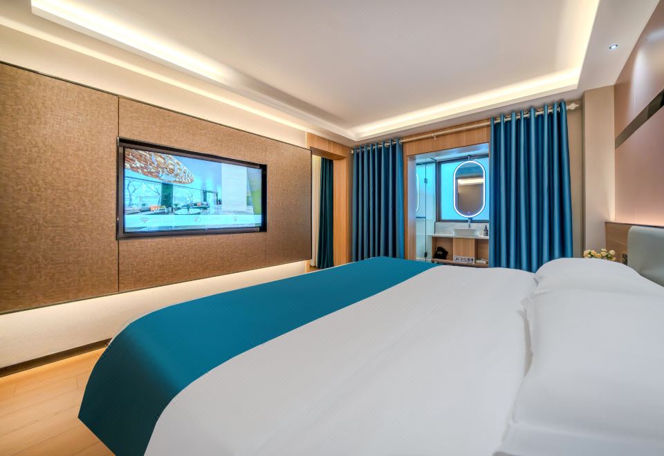 Qinguan Selected Smart Hotel (Xi'an Xiaozhai Jixiang Village Subway Station Branch)Smart Suite (Double Bed)