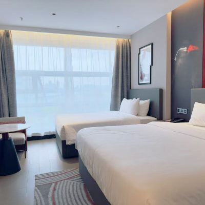 芮享家庭房【Mini吧+戴森吹風機】 無錫南長街古運河麗芮飯店優惠