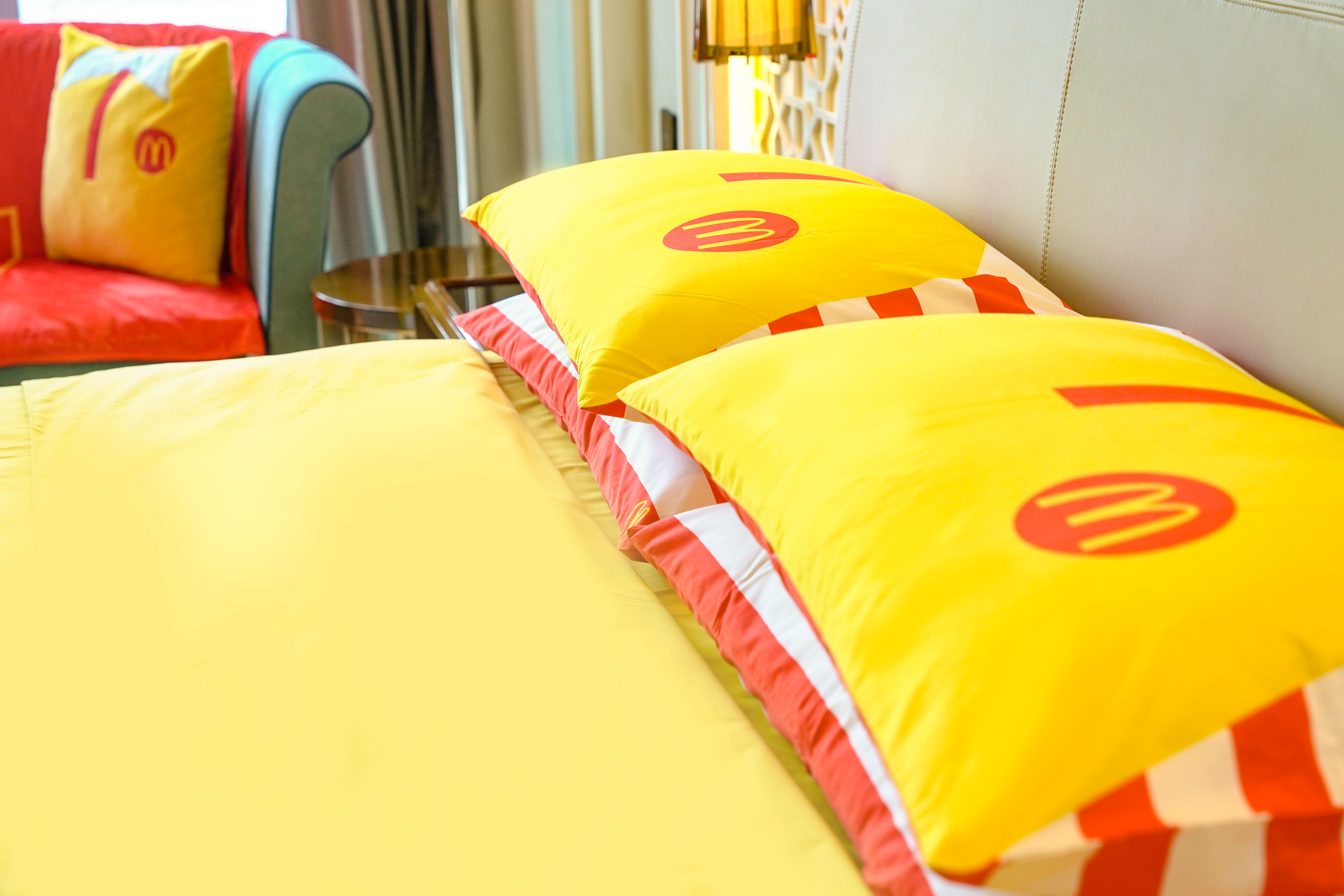 Sheraton Grand Wuhan Hankou HotelMcDonald's Themed Room