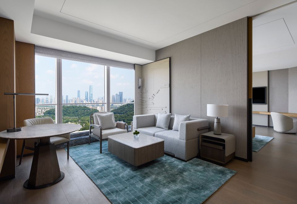 行政套房【180°临湖瞰两岸灯火璀璨】