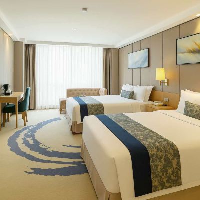 行政雙床房【高級床品+商務會客+迷你冰箱+悅享城景】 廈門金日銀海藍戴斯飯店（機場店）優惠