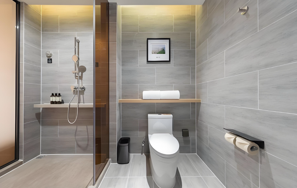 Atour Hotel行政庭院大床房-庭院+浴袍+加湿器+手机投屏+Minibar