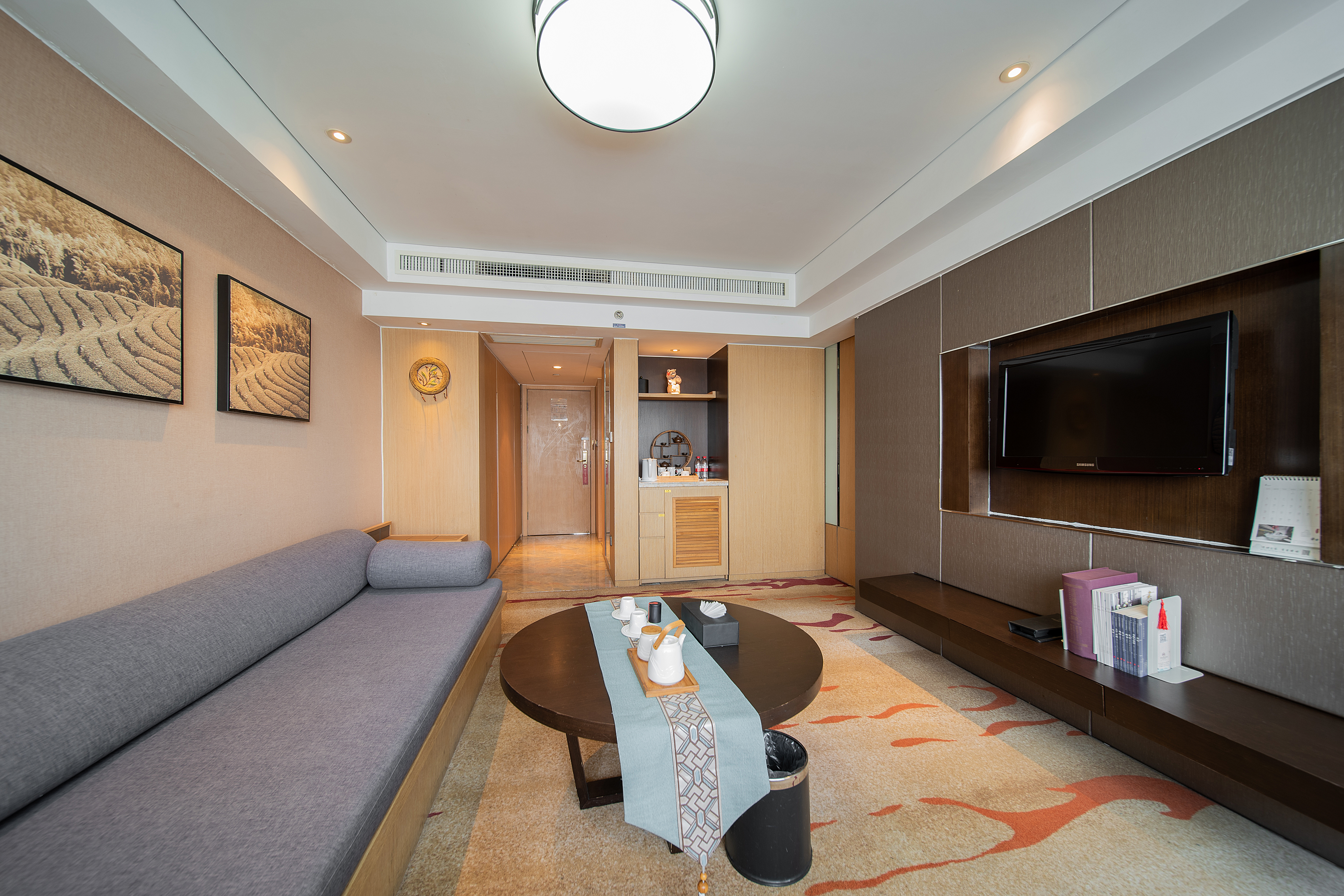 书香套房（小冰箱+高弹力床垫）