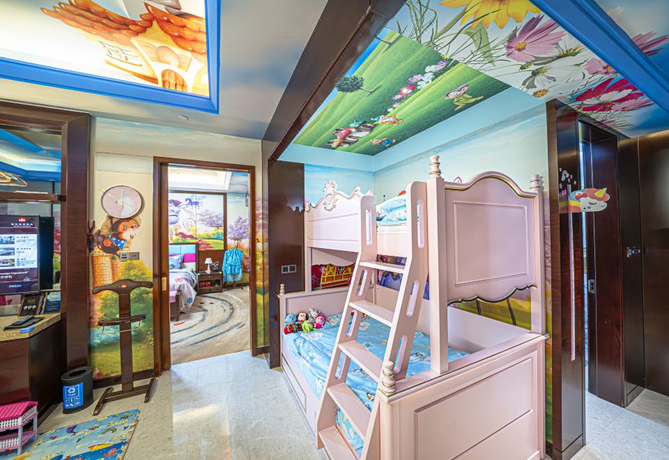 Zhaolin Grand Hotel BeijingPrincess Pink Children's Featured Suite