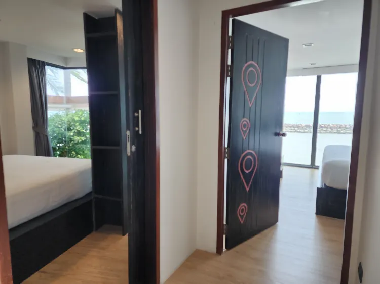 พูลวิลล่า