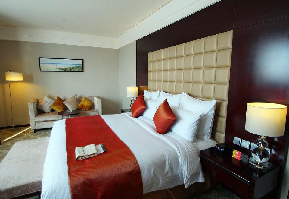 新尊贵双卧套房