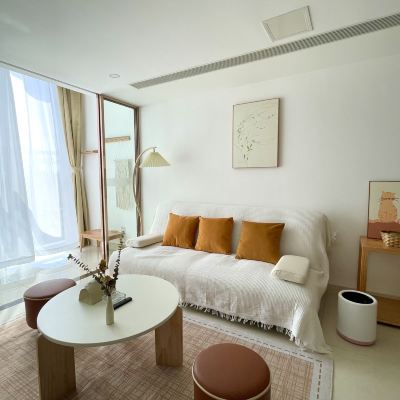 日式原木風兩室一廳複式套房（大冰箱+洗衣機） 廈門雲海·遇璽飯店公寓（五緣灣萬達店）優惠