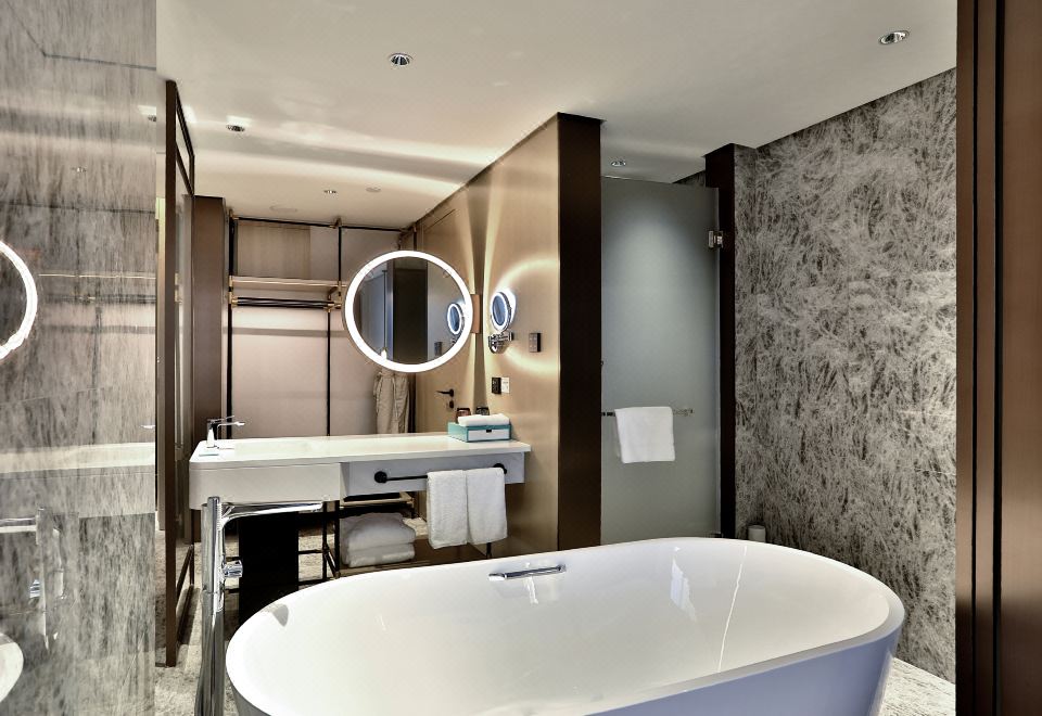 尊享行政大床房