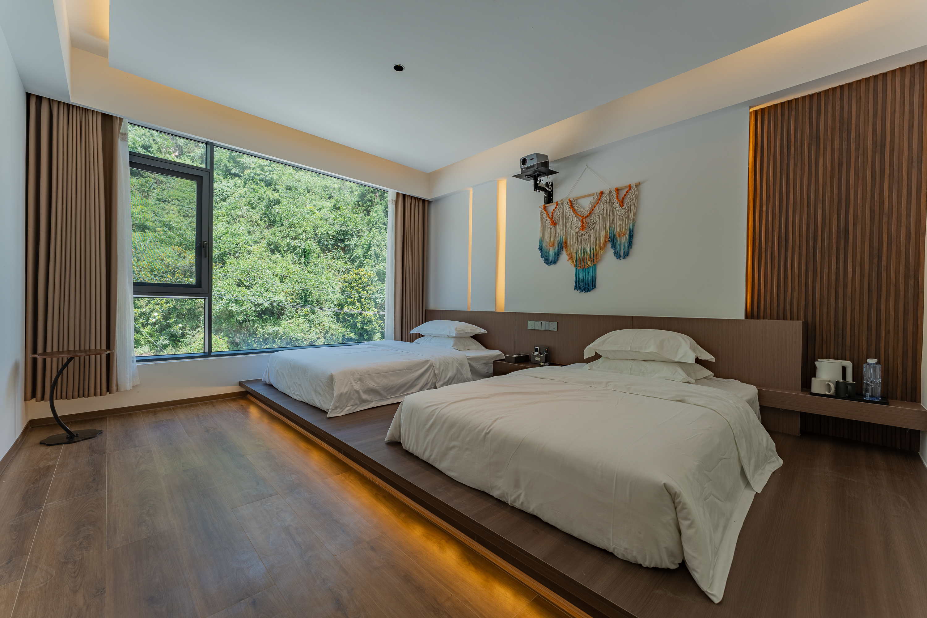 山嵐.靜隱雙床房