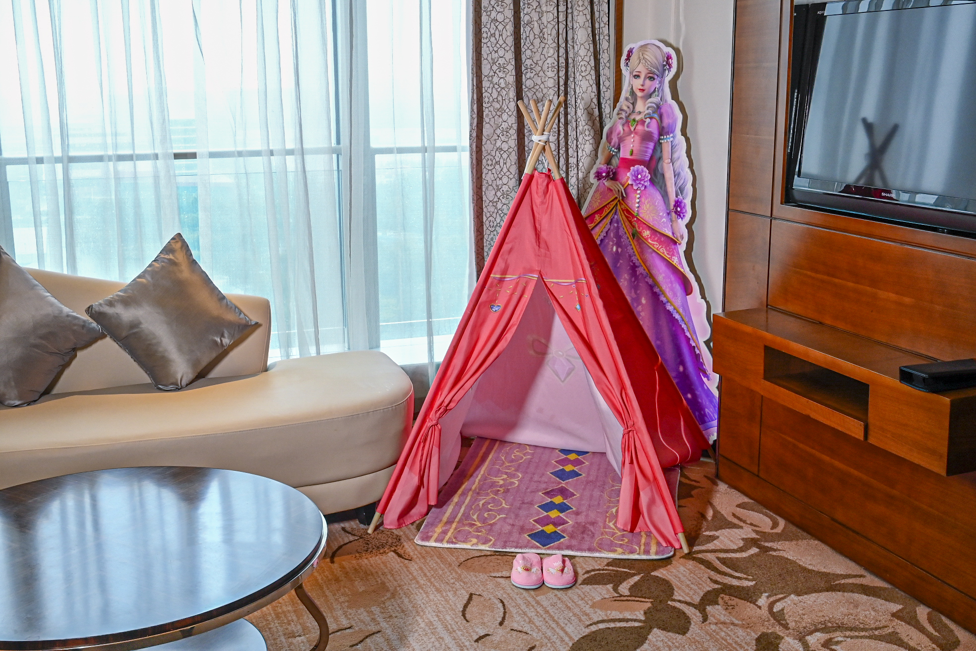 叶罗丽豪华主题套房