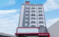 Red Planet Davao Hotels in 