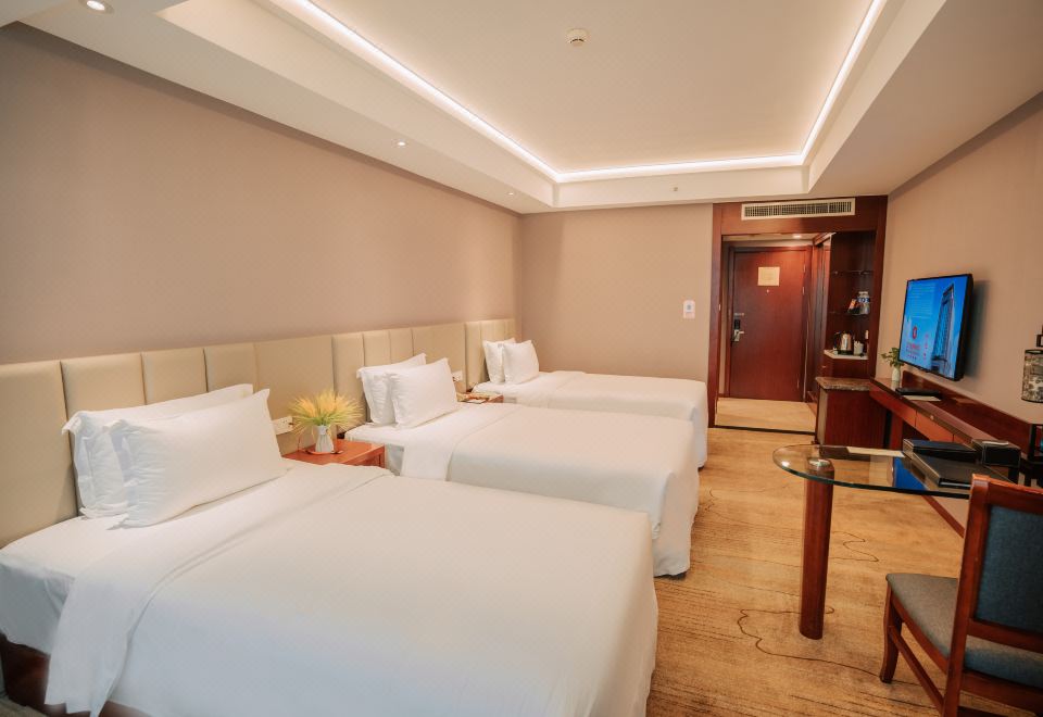 家庭三人間（加濕器+小冰箱）