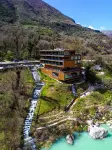 Hotel Uji Ftohte Hotels in 