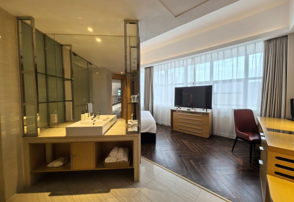 時尚大床房（功夫茶具+助眠床品）