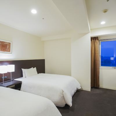 ウエスト本館スタンダードツイン(喫煙) ホテルサンルート徳島 クーポン