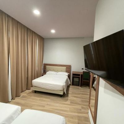 三人間 中央車站酒店優惠