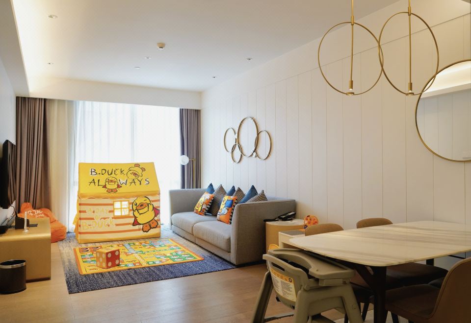 Ascott Raffles City ChongqingB.Duck Family Friendly Themed Apartment ( 2-Room, City-View, River-View)