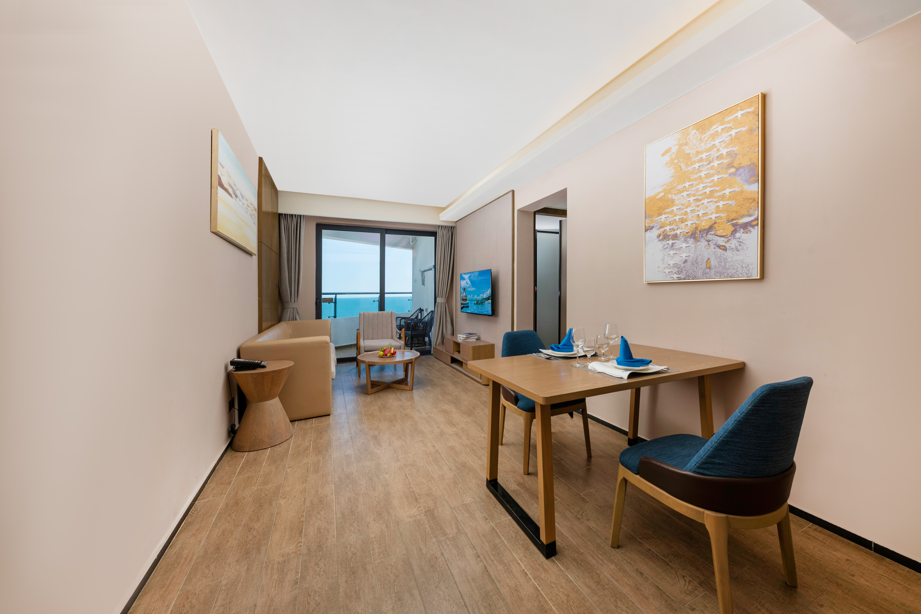 海天家庭双卧海景套房