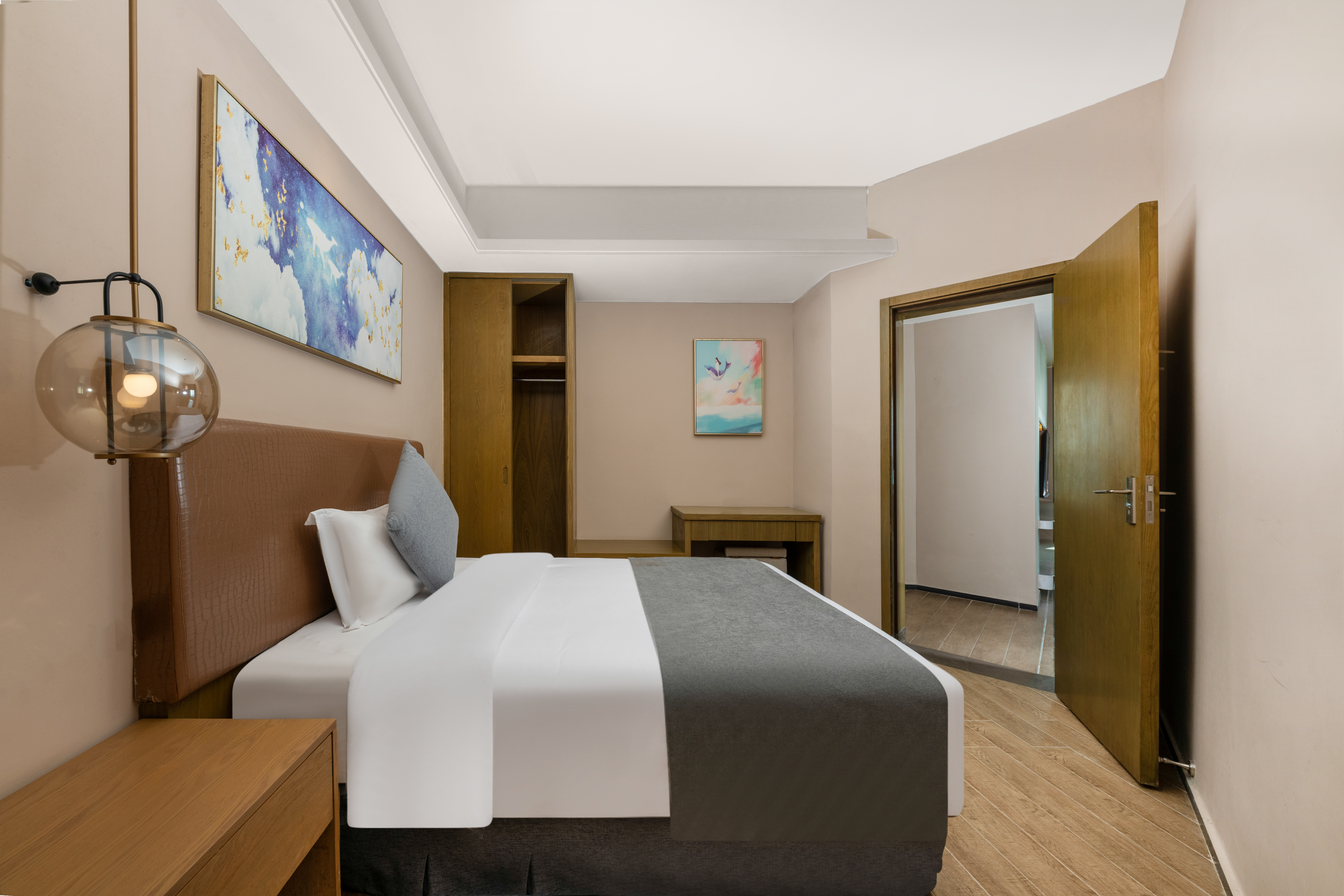 180°豪华双卧正海景套房