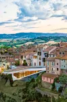 Da Vinci: entire space in the heart of Tuscany