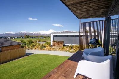 Tekapo Haven with Deck and Stargazing Sky Hotels in 
