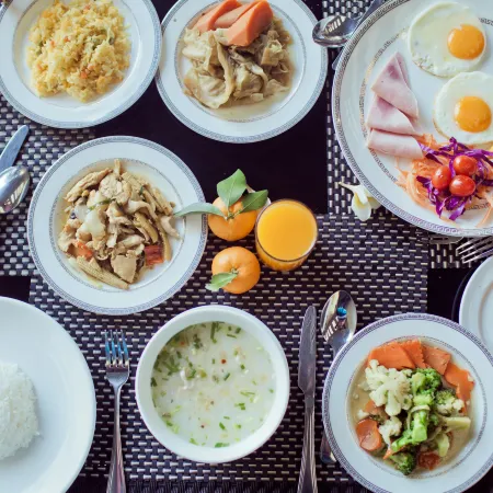 Champasak Grand Hotel Отели в г. Паксе