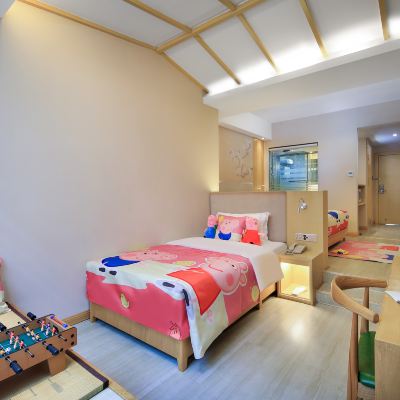 閒心逸趣-童真親子房（超大榻榻米+益智桌遊玩具+孩童圖書+智能馬桶） 象山璞雲飯店（桂林兩江四湖東西巷店）優惠
