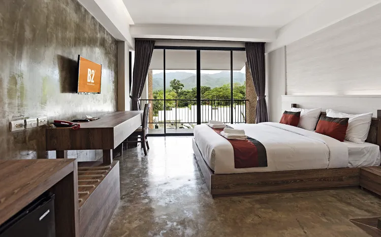 ห้องดีลักซ์พรีเมียร์วิวสระว่ายน้ำ