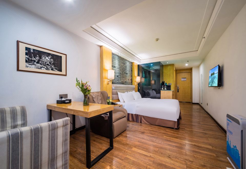 清新养生大床房（畅享按摩椅+空气净化器）