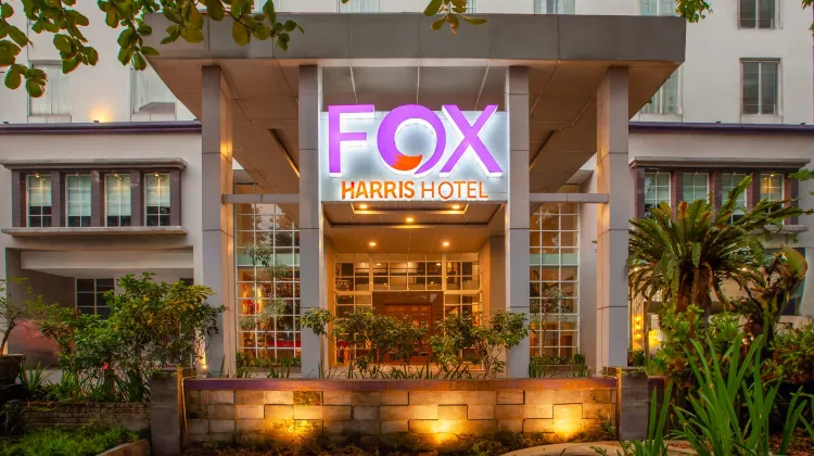 オーク ツリー プレミア 外観