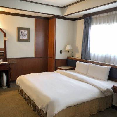 豪華雙人套房 承攜行旅彰化中正館優惠