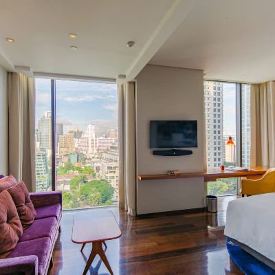 高層標準特大床房 曼谷無線路英迪格飯店優惠