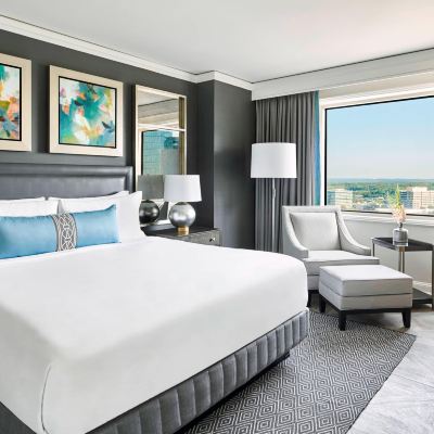 Ritz-Carlton, Club Lounge Access, 1 Bedroom Executive Suite, 1 King, Sofa Bed The Ritz-Carlton, Tysons Corner Promo Code
