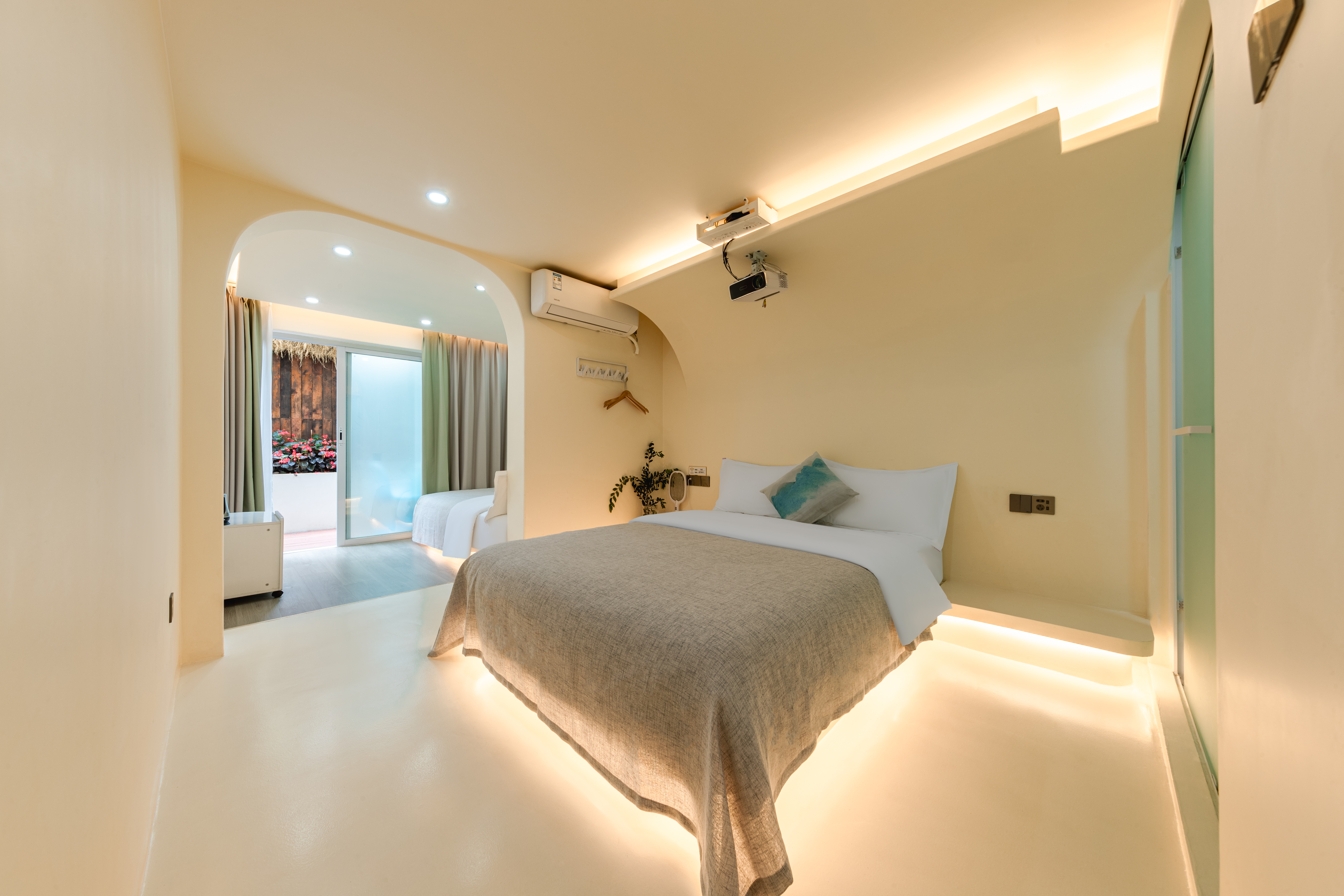 海韵居别墅花园双床房[100寸1080P投影+智能马桶+恒温淋浴+空调]