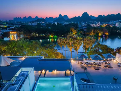 Lijiang Moon View · Quiet Holiday Lakeside Hotel (Guilin Two Rivers & Four Lakes Area) Hotel di 