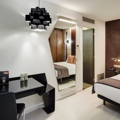 Basic Double Room Sercotel Rosellon Promo Code
