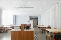 Durian Candy Hotel (Qianshan Citizen Square Branch)