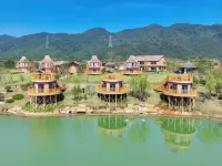 Pomegranate Garden Homestay Hotels in Xiajiang County